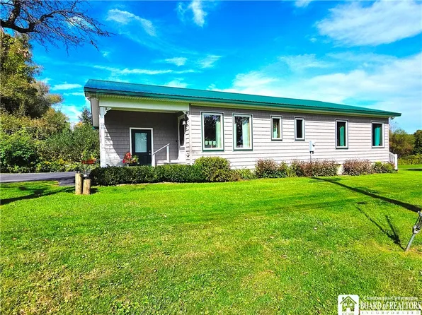 8264 Glasgow Rd, Cassadaga, NY 14718