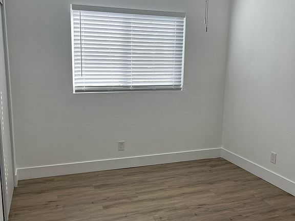 3rd image of 4410 Highland Ave #4410