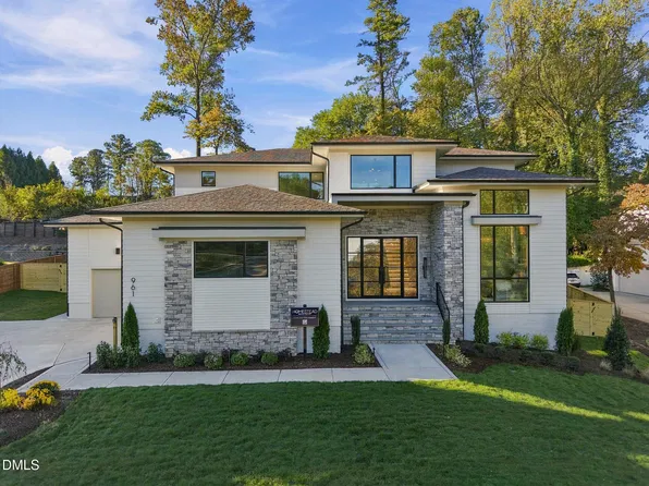 961 Wimbleton Dr, Raleigh, NC 27609