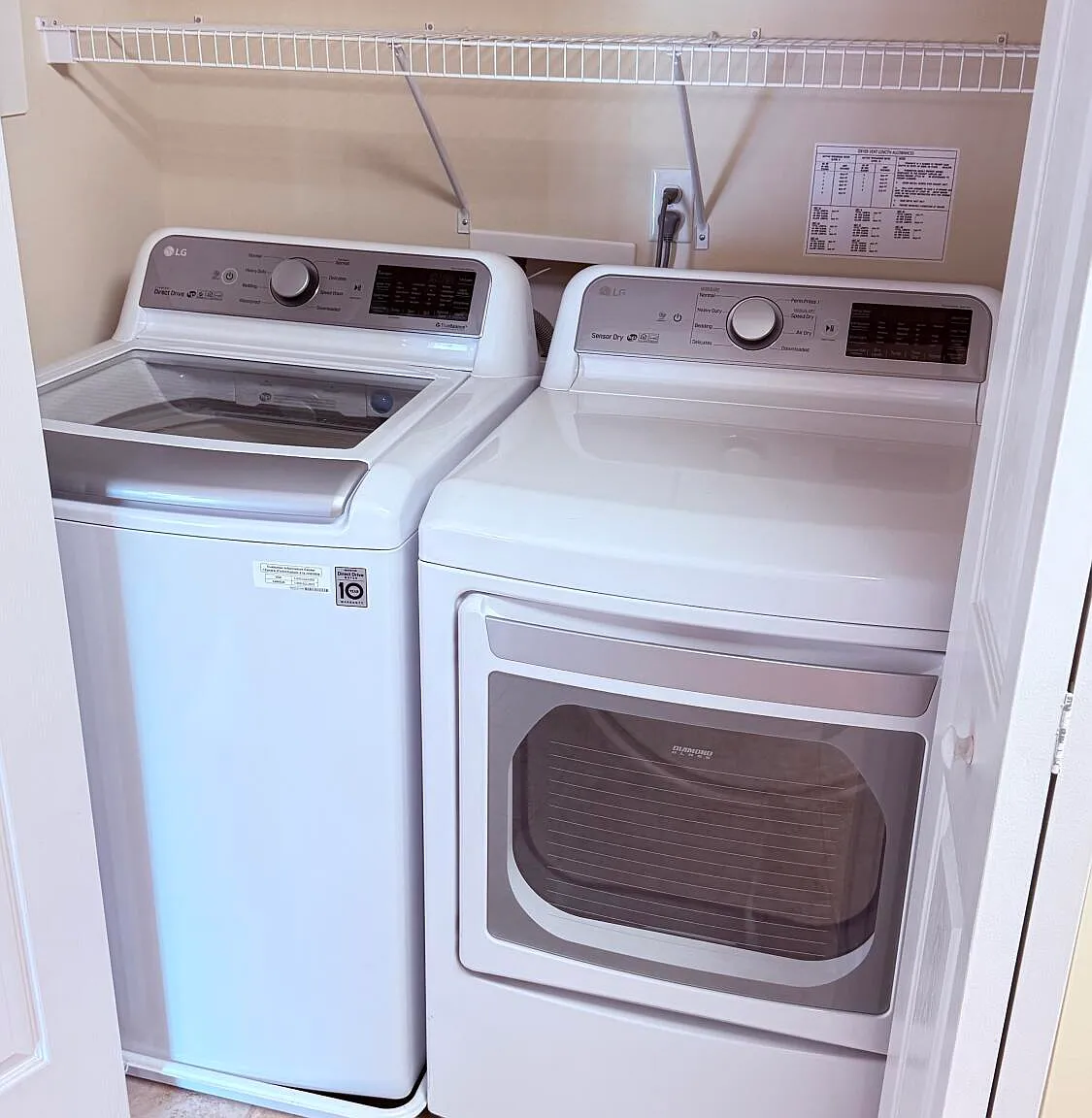 2 bed, 1138 sqft, $2,400 — Photo 4