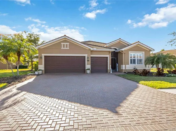 8419 River Preserve Dr, Bradenton, FL 34212