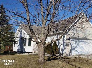 9273 Emily Dr, Davison, MI 48423