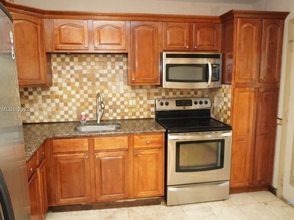 3rd image of 5961 N Falls Circle Dr APT 213