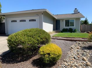 1515 Gladstone Way, Rohnert Park, CA 94928