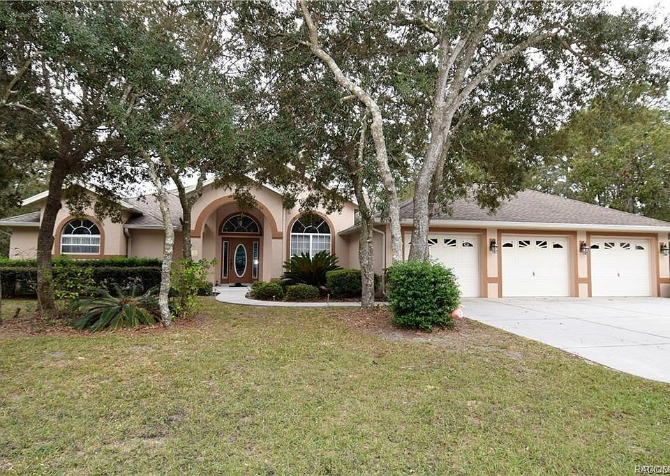 1st image of 3328 W Gates Ln