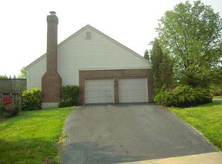 15425 Cedarhurst Ct, Centreville, VA 20120