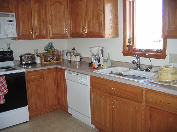 2nd image of 1382 Mallard Ln
