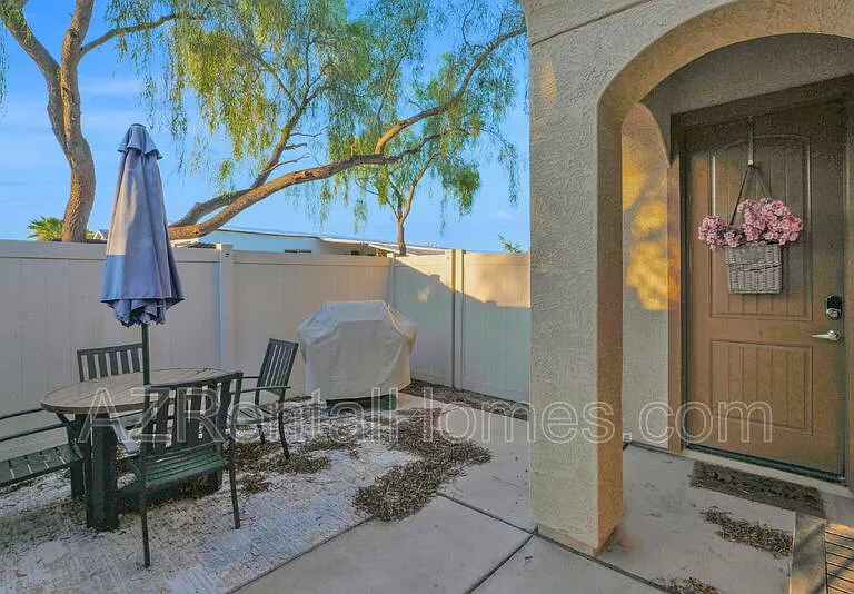 1367 S Country Club Dr #1051 — Photo 33