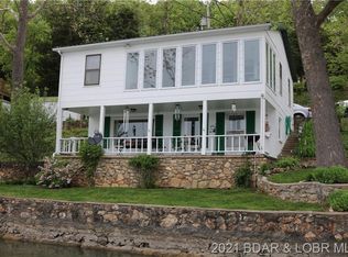 1434 Purvis Rd, Sunrise Beach, MO 65079