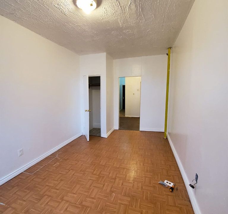 2nd image of 1148 Saint Johns Pl APT 4