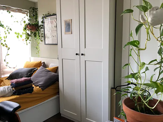 Rented by Yup Realty LLC | media 25