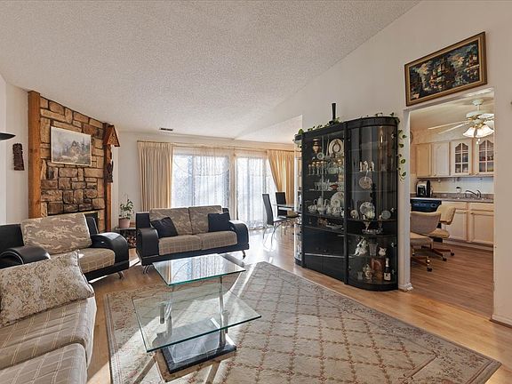 3rd image of 834 Stradford Cir #14NB2