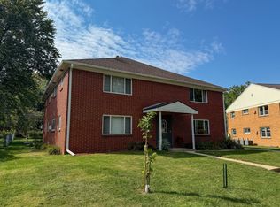 426 Rushmore Ln #2, Madison, WI 53711