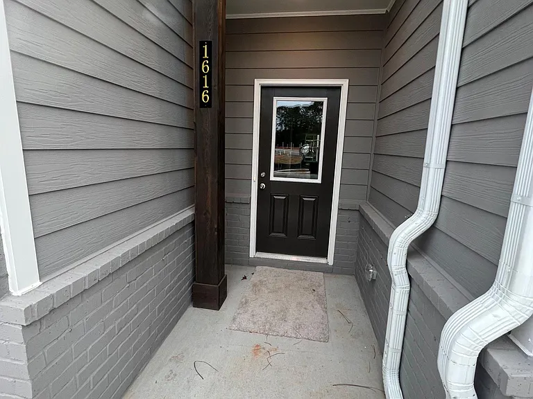 1616 Fern Ridge Ln — Photo 33