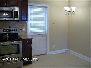 5th image of 4161 Forest Blvd