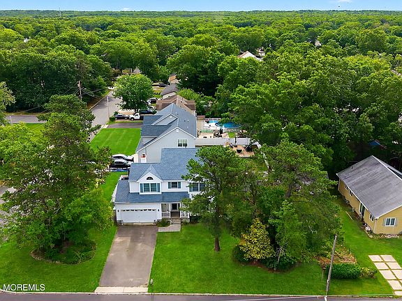 2nd image of 257 Nautilus Drive