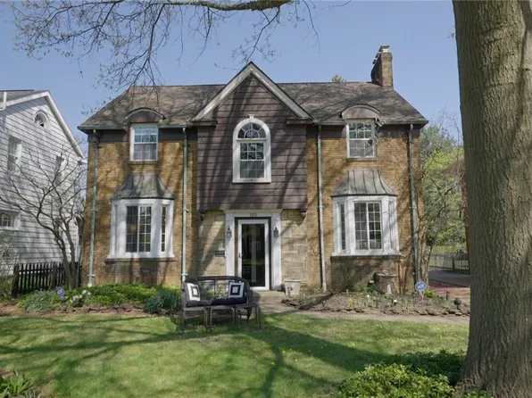 183 Castle Blvd, Akron, OH 44313