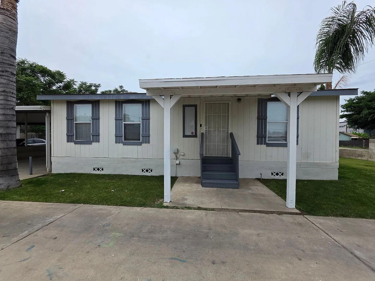 505 33rd St. #A - Manufactured Home — Photo 2