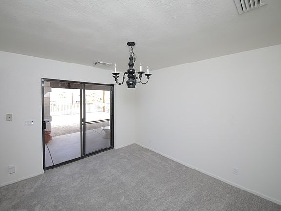 5th image of 3505 Thunderbird Ln