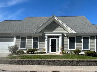 42 Farragut Way #42, Kennebunk, ME 04043