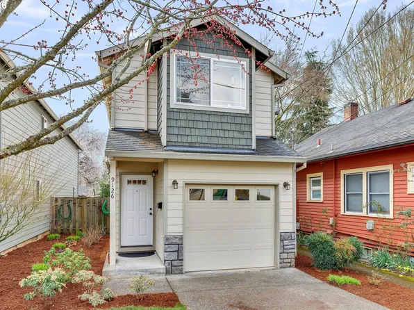 9126 SE Ash St, Portland, OR 97216