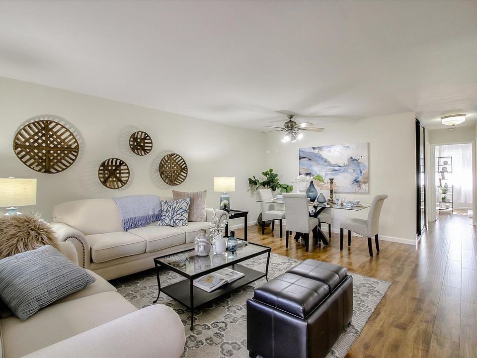1st image of 490 Auburn Way APT 1