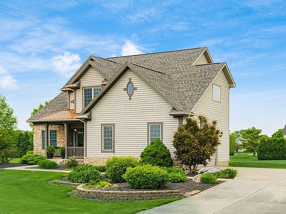 5th image of 4588 Meadowgrove Dr NW