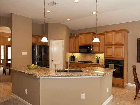 4th image of 505 Fern Ct