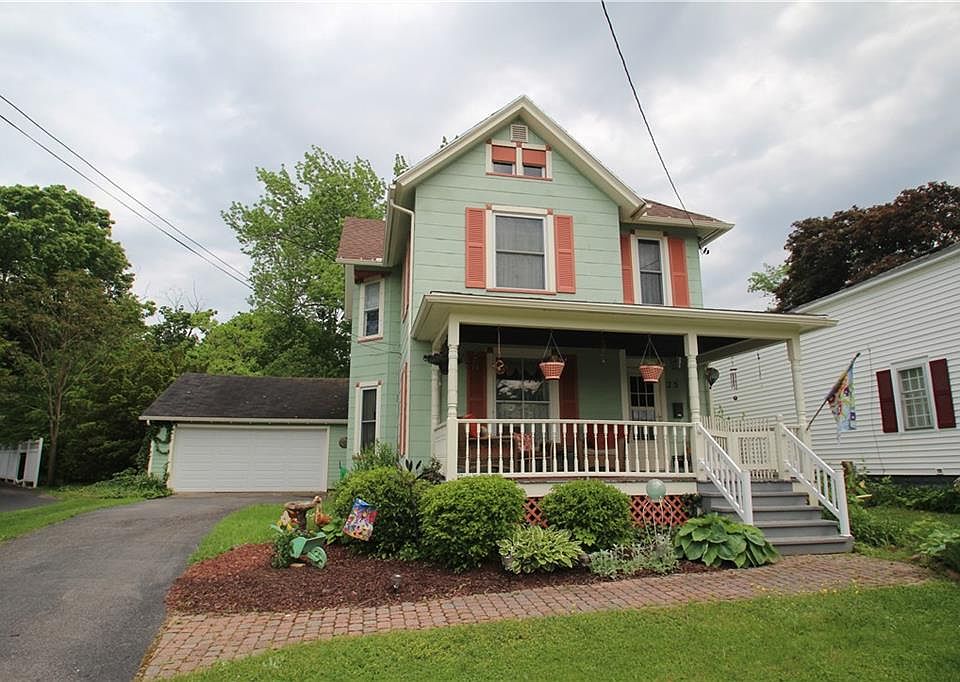 1st image of 25 Wolcott St