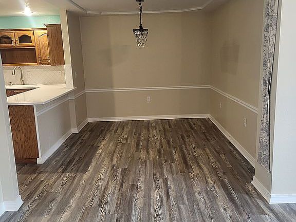 5th image of 7809 Cozy Cove Rd