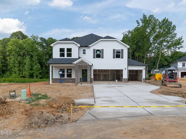 100 Stradshire Ct, Zebulon, NC 27597