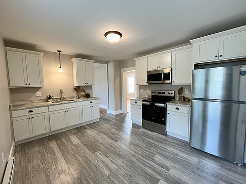 86 Grove St #2 Photo 1