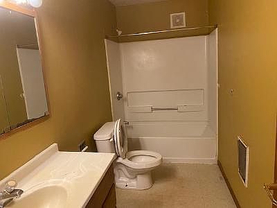 5th image of 22516 S Jackson Ct #5D