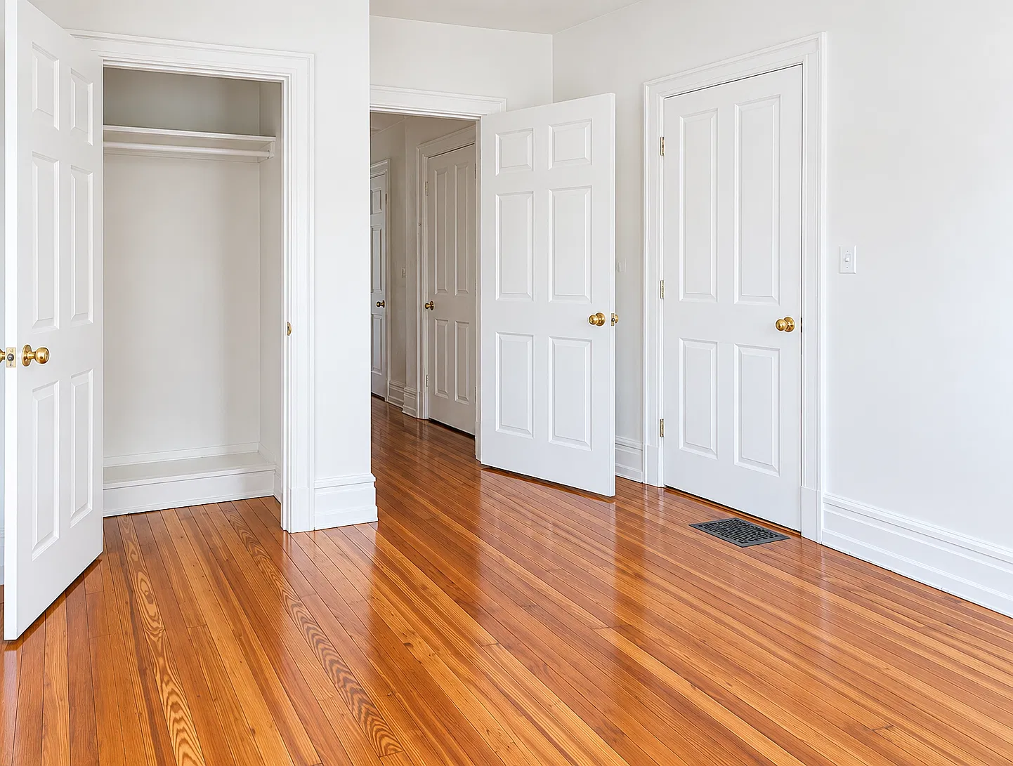 2 bed, $1,275 — Photo 1