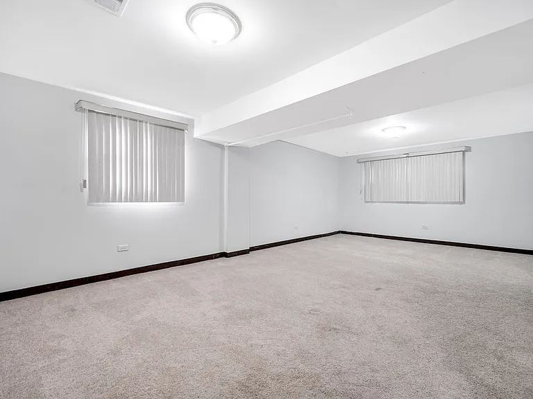 541 S Warrington Rd — Photo 17