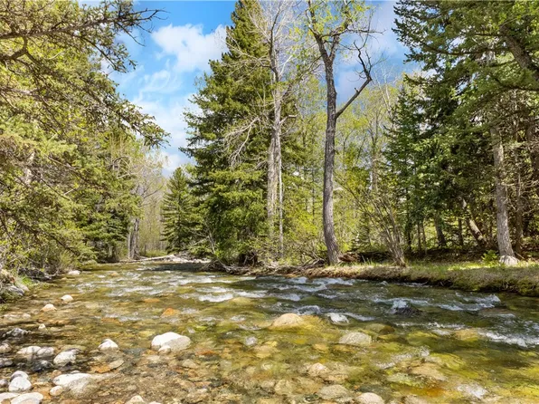 35 Water Works Rd, Red Lodge, MT 59068