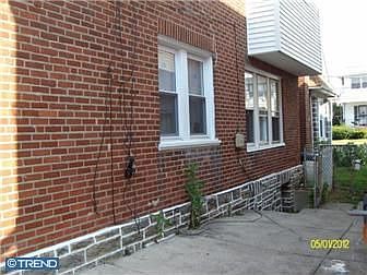 2nd image of 805 Connell Ave
