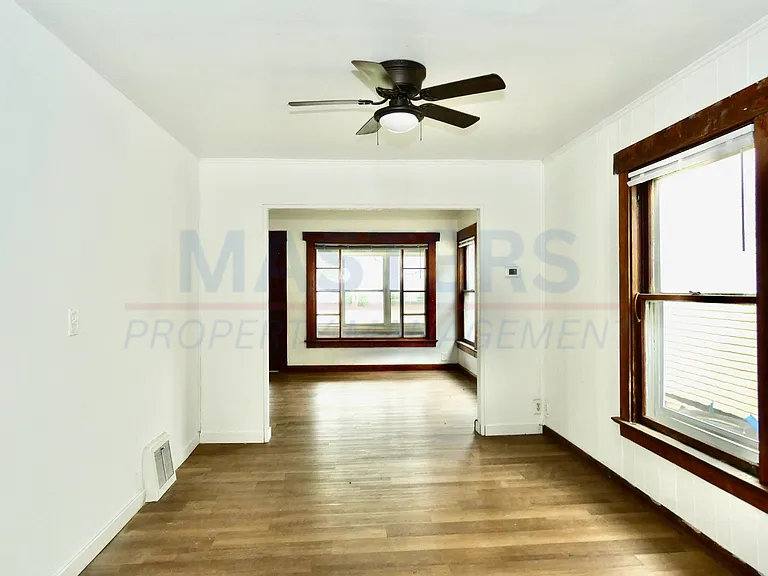 2803 Chase St — Photo 5