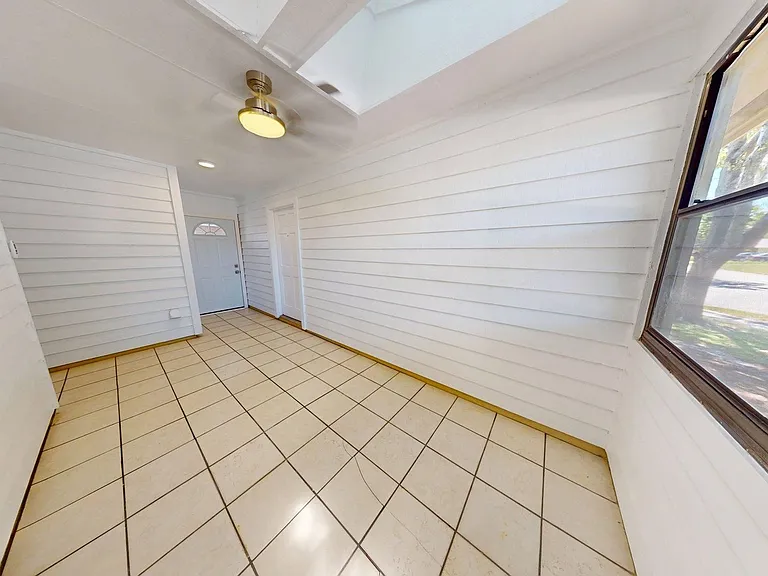 362 Filmore Dr — Photo 14