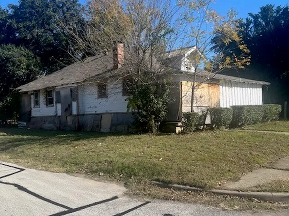 3500 S Harwood St, Dallas, TX 75215