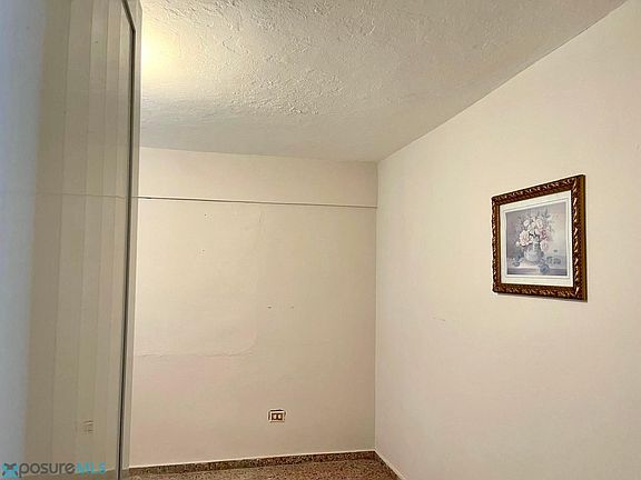 3rd image of 411 Atalaya