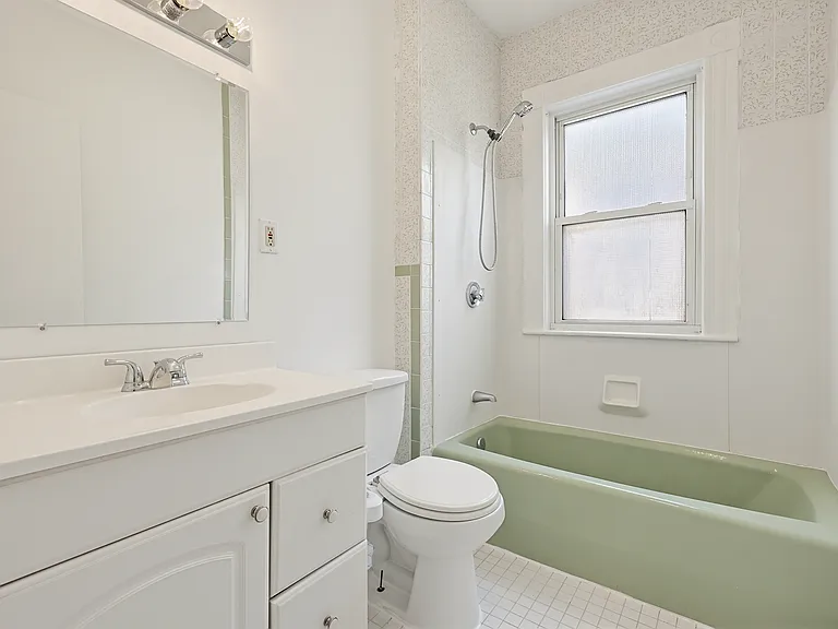 32 Stone Ave #32 — Photo 22