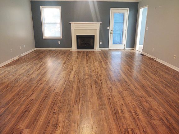 3rd image of 500 Dellwood Dr