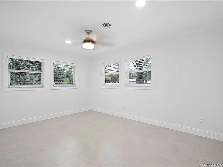 1230 NW Fork Rd — Photo 20