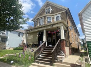 2414 S 9th St, Milwaukee, WI 53215