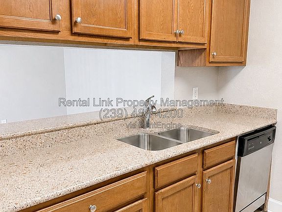 5th image of 4016 Crockers Lake Blvd APT 422