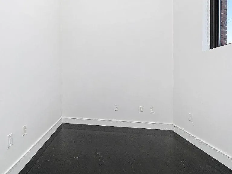 244 Brighton Ave #305 — Photo 15