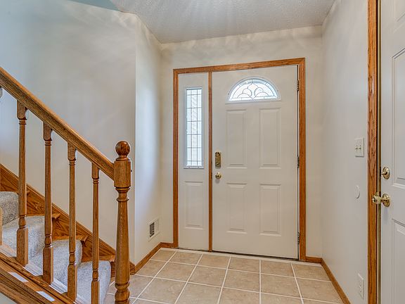 Very large entry way, along 