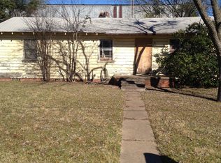 305 Gayle Dr, Longview, TX 75604