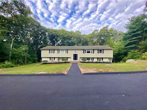 128 Cheryl Ln APT 1R, Holliston, MA 01746